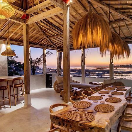 Sunset House Ceningan, 10 Person Beachview Private Villa Lembongan Eksteriør billede